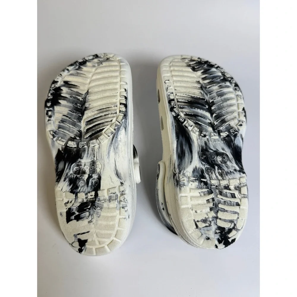 CROCS classic marbled